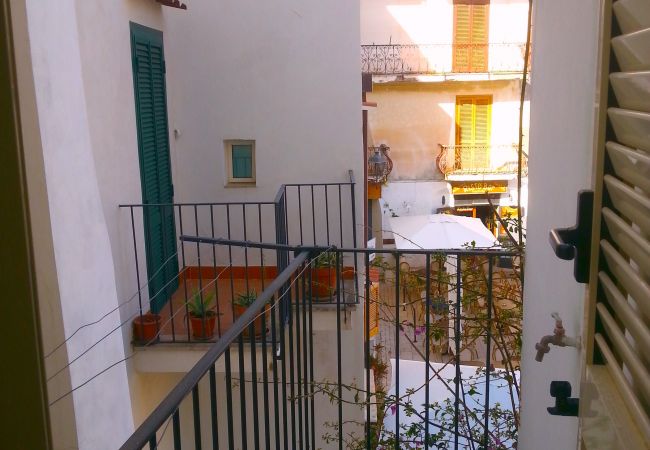 Appartamento a Sperlonga - Casa Aura Sperlongaresort Appartamento a Sperlonga - Casa Aura Sperlongaresort