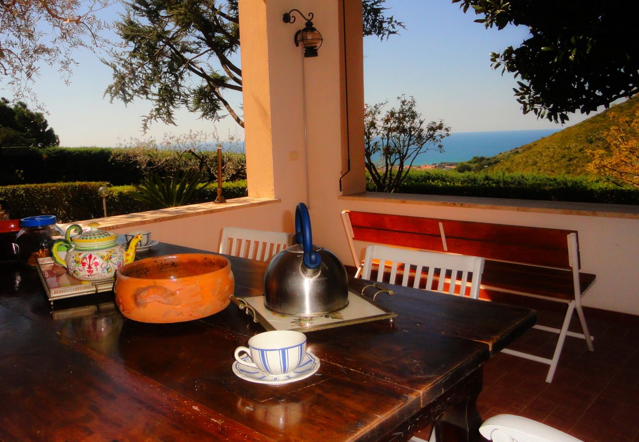 Villa a Sperlonga - Villa Galatea Sperlongaresort Villa a Sperlonga - Villa Galatea Sperlongaresort