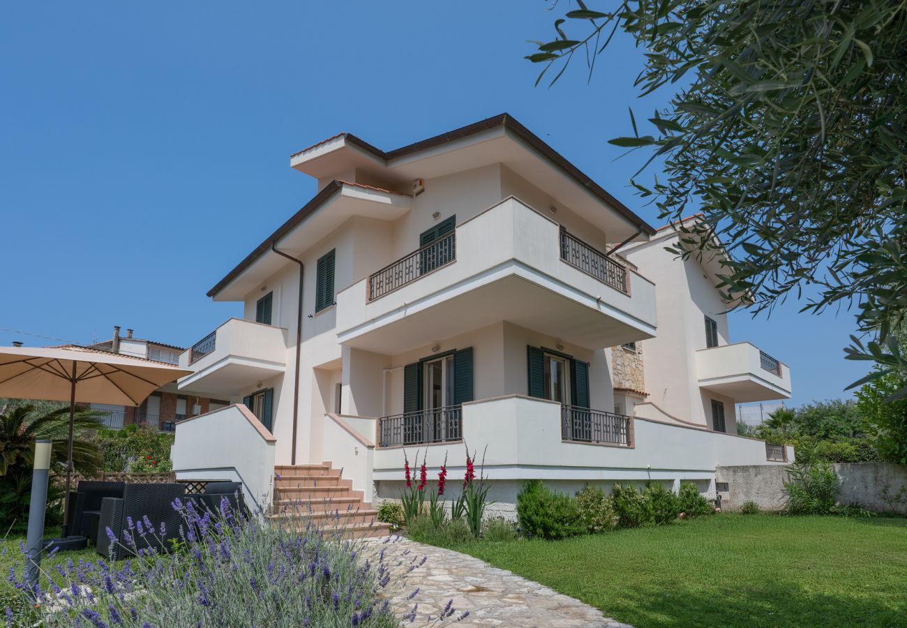 Villa a Sperlonga - Villa Minerva Sperlongaresort