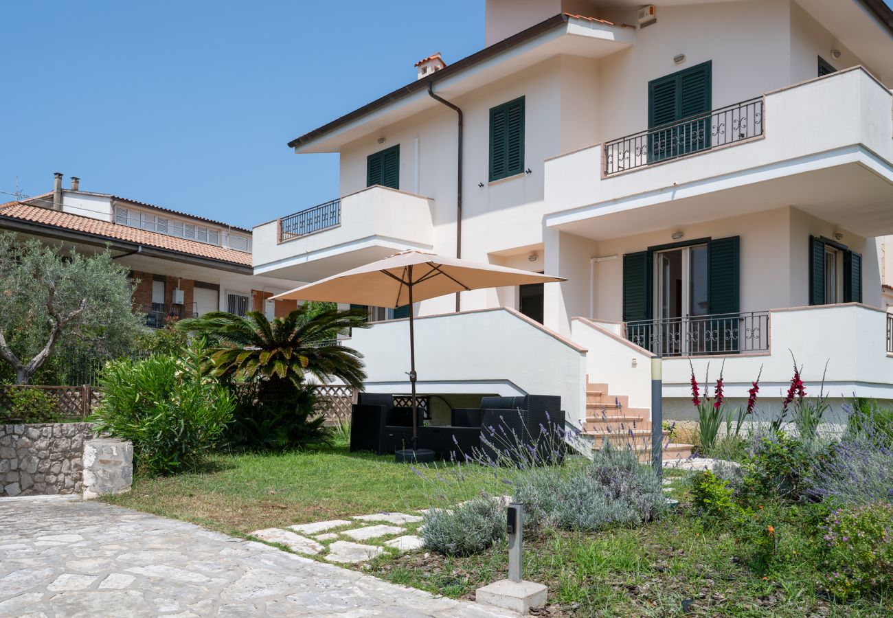 Villa a Sperlonga - Villa Minerva Sperlongaresort