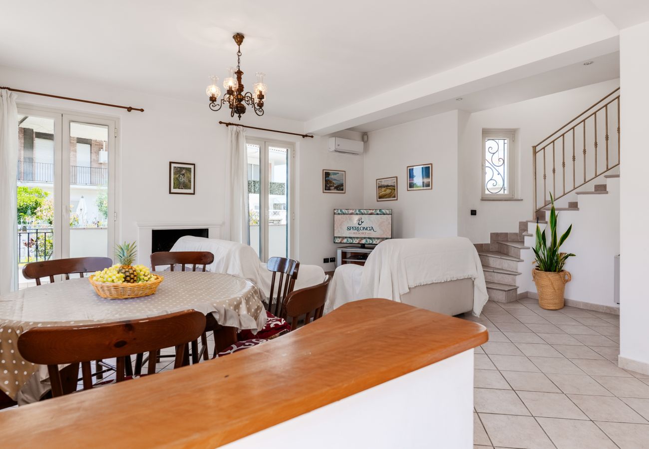Villa a Sperlonga - Villa Minerva Sperlongaresort