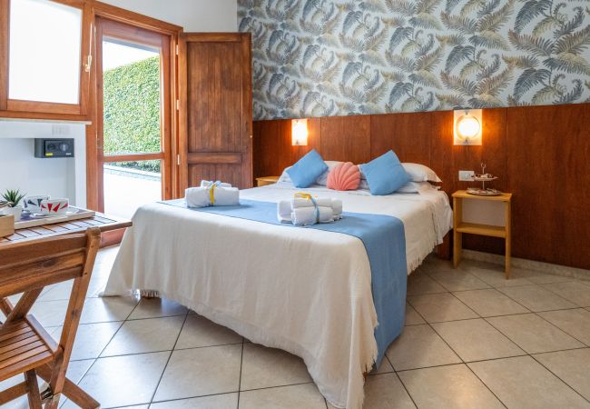 Rent by room на Sperlonga - Fiordaliso room Sperlongaresort Rent by room на Sperlonga - Fiordaliso room Sperlongaresort